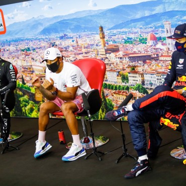 00120019_GDE2805.JPG-resized